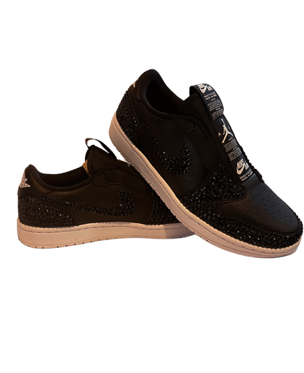 Black-Air-Jordan-1s-sparkle